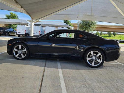 2011 Chevrolet Camaro 2LS