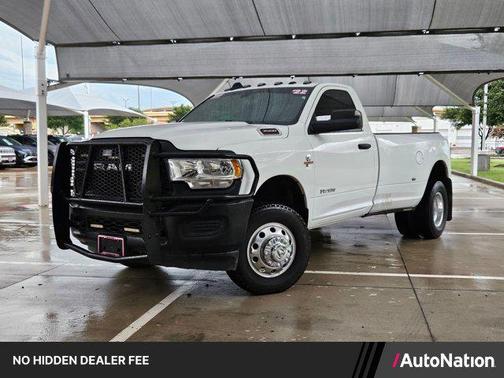Bright White Clearcoat 2022 RAM 3500 Tradesman Regular Cab 4x2 8' Box