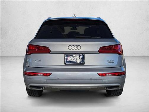 2018 Audi Q5 2.0T Premium Plus