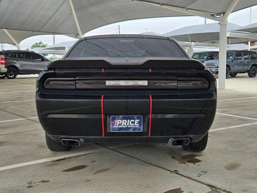 2013 Dodge Challenger SXT