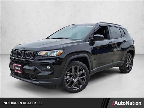 Diamond Black Crystal Pearlcoat 2026 Jeep Compass Latitude
