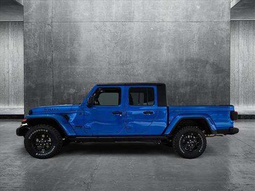 2025 Jeep Gladiator Willys
