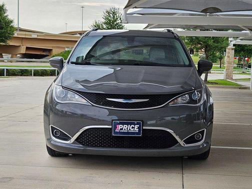 2020 Chrysler Pacifica Hybrid Touring L