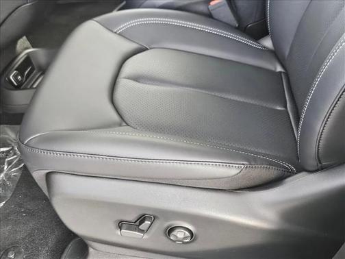 2025 Chrysler Pacifica L