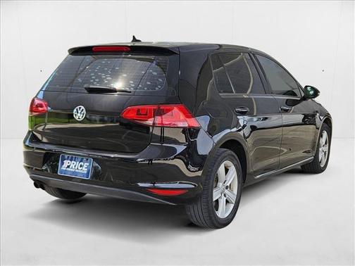 2017 Volkswagen Golf TSI Wolfsburg Edition 4-Door