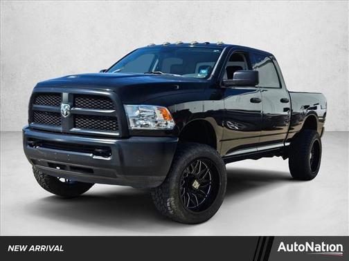 2018 RAM 2500 Tradesman Crew Cab 4x4 6'4' Box