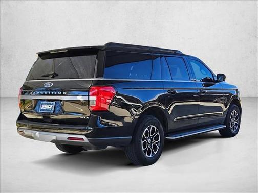 2023 Ford Expedition Max XLT