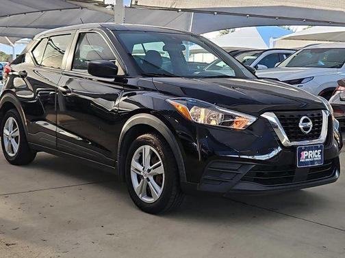 2020 Nissan Kicks S