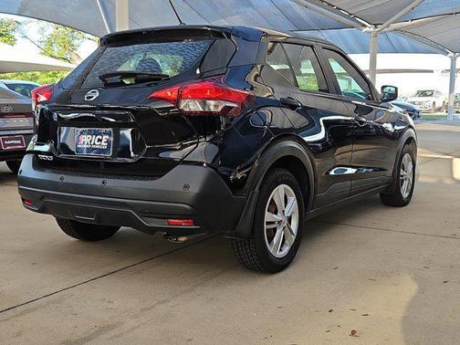 2020 Nissan Kicks S
