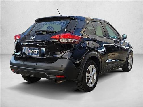 2020 Nissan Kicks S