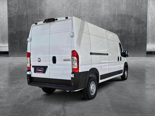 2025 RAM ProMaster 2500 Tradesman
