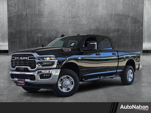 2025 RAM 2500 Tradesman Crew Cab 4x4 6'4' Box