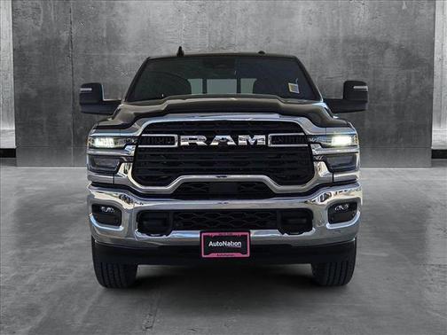 2025 RAM 2500 Tradesman Crew Cab 4x4 6'4' Box