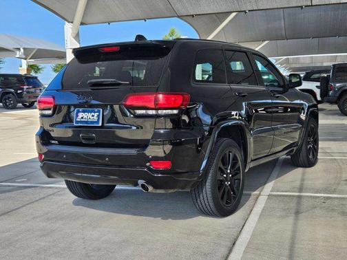 2019 Jeep Grand Cherokee Altitude