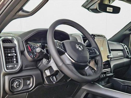 2025 RAM 2500 Lone Star Crew Cab 4x4 6'4' Box