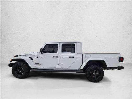 Bright White Clearcoat 2026 Jeep Gladiator Texas Trail 4x4