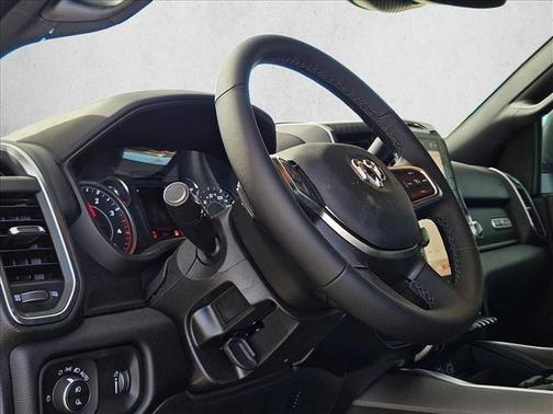 2025 RAM 2500 Lone Star Crew Cab 4x4 6'4' Box