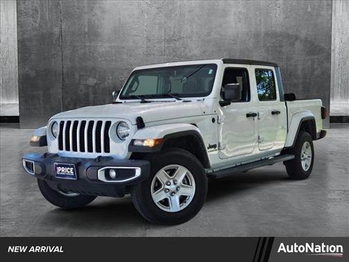 2022 Jeep Gladiator Sport S