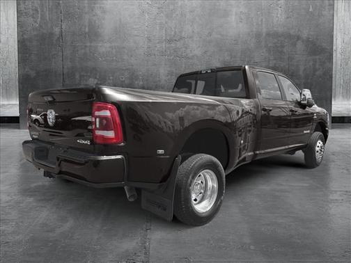 2025 RAM 3500 Big Horn Crew Cab 4x4 8' Box