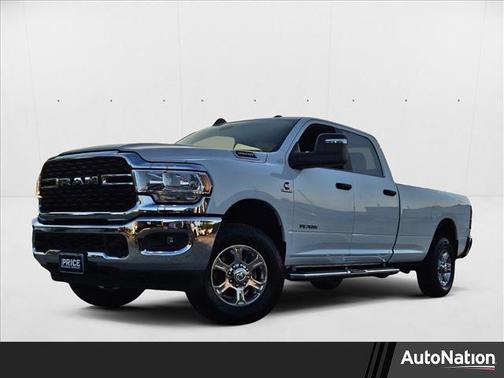 2024 RAM 3500 Big Horn Crew Cab 4x4 8' Box