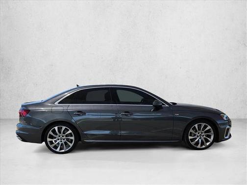 2022 Audi A4 45 S line Premium Plus
