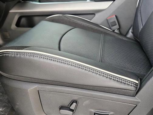 2026 RAM 2500 Laramie Crew Cab 4x4 6'4' Box