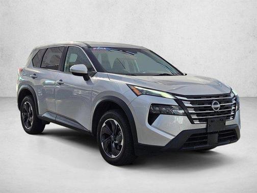 Brilliant Silver Metallic 2024 Nissan Rogue SV