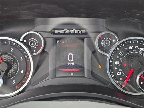 2025 RAM 2500 Tradesman Crew Cab 4x4 6'4' Box