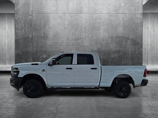 2025 RAM 2500 Tradesman Crew Cab 4x4 6'4' Box