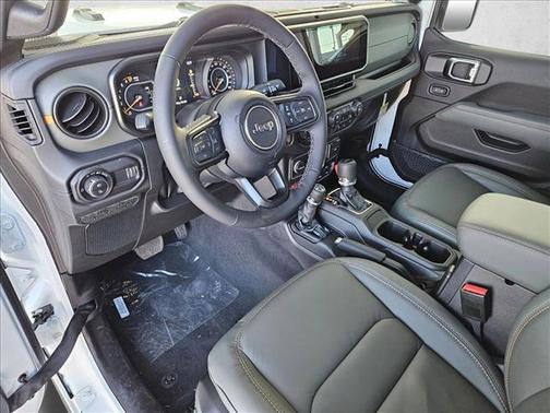 2026 Jeep Gladiator Mojave X 4x4