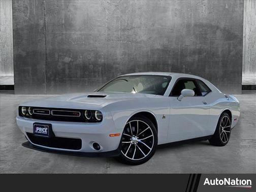 2016 Dodge Challenger R/T Scat Pack