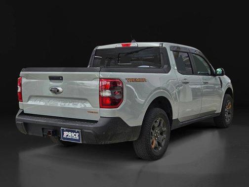 Cactus Gray 2024 Ford Maverick Lariat