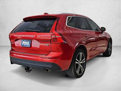 Fusion Red Metallic 2018 Volvo XC60 T5 Momentum