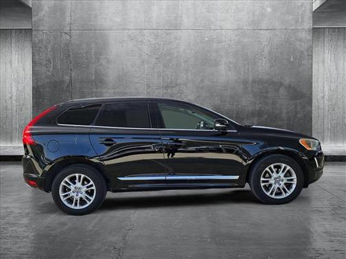 2016 Volvo XC60 T5 Drive-E Premier