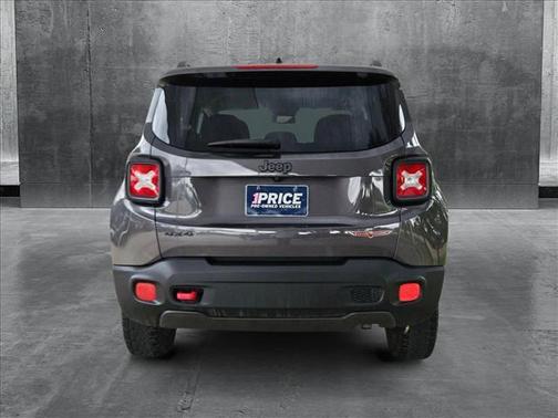 2016 Jeep Renegade Trailhawk