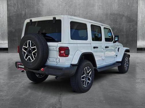 2025 Jeep Wrangler 4-Door Sahara 4x4
