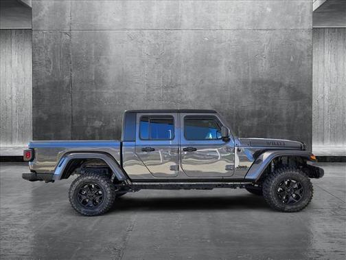 2021 Jeep Gladiator Willys 4x4