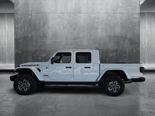 2025 Jeep Gladiator Mojave X