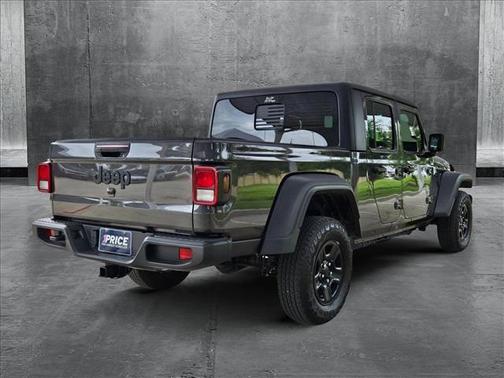 2024 Jeep Gladiator Sport