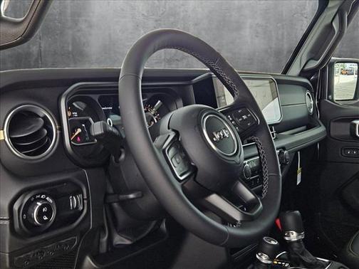 2025 Jeep Gladiator Sport S