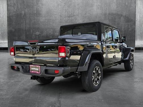 2025 Jeep Gladiator Sport S