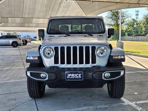 2023 Jeep Gladiator Sport S