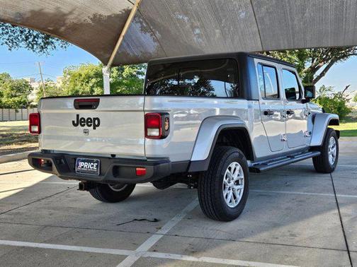 2023 Jeep Gladiator Sport S
