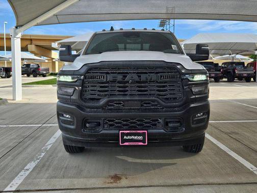 2025 RAM 2500 Tradesman Crew Cab 4x4 8' Box
