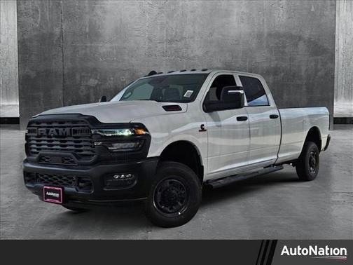 2025 RAM 2500 Tradesman Crew Cab 4x4 8' Box
