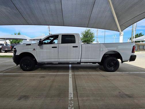 2025 RAM 2500 Tradesman Crew Cab 4x4 8' Box