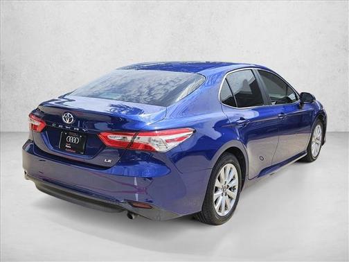 Blue Crush Metallic 2018 Toyota Camry LE