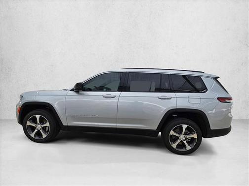 Silver Zynith 2026 Jeep Grand Cherokee L Limited