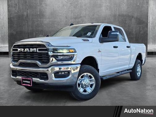 2025 RAM 2500 Tradesman Crew Cab 4x4 6'4' Box