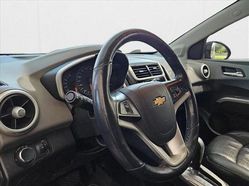 2020 Chevrolet Sonic FWD Sedan Premier